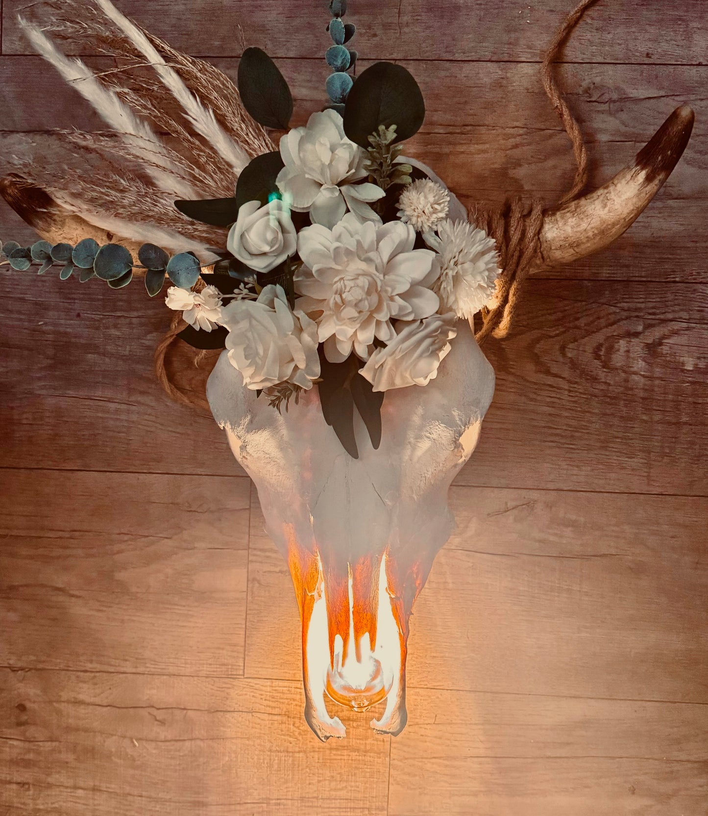 Rustic Western-Inspired Cow Skull Décor