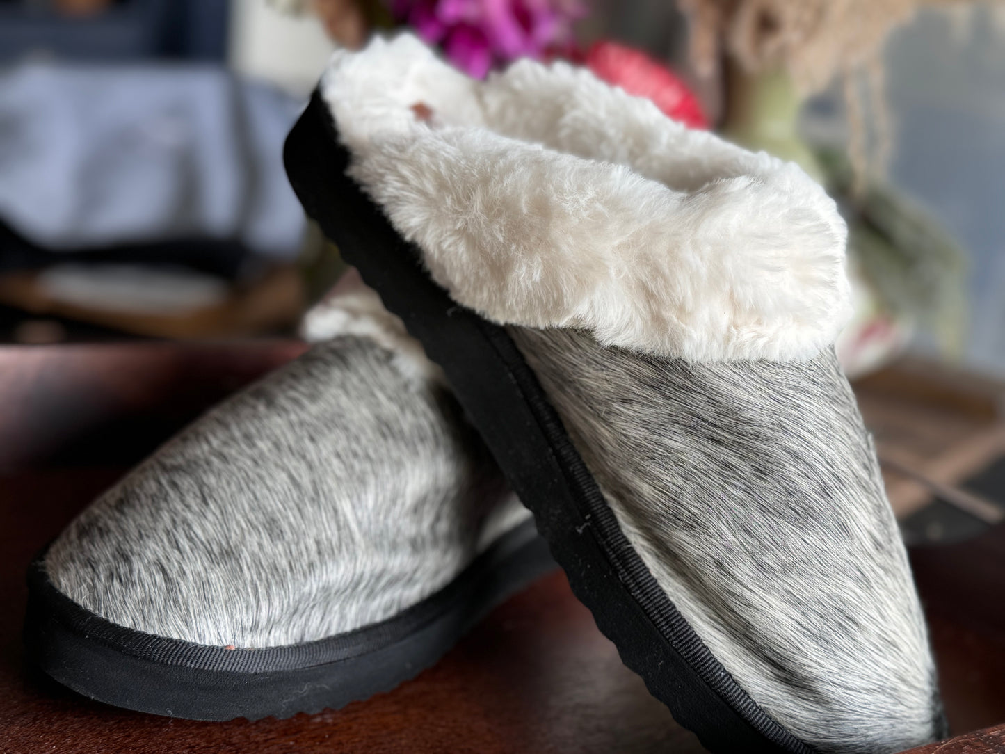 size 9 cowhide slippers (exact ones)