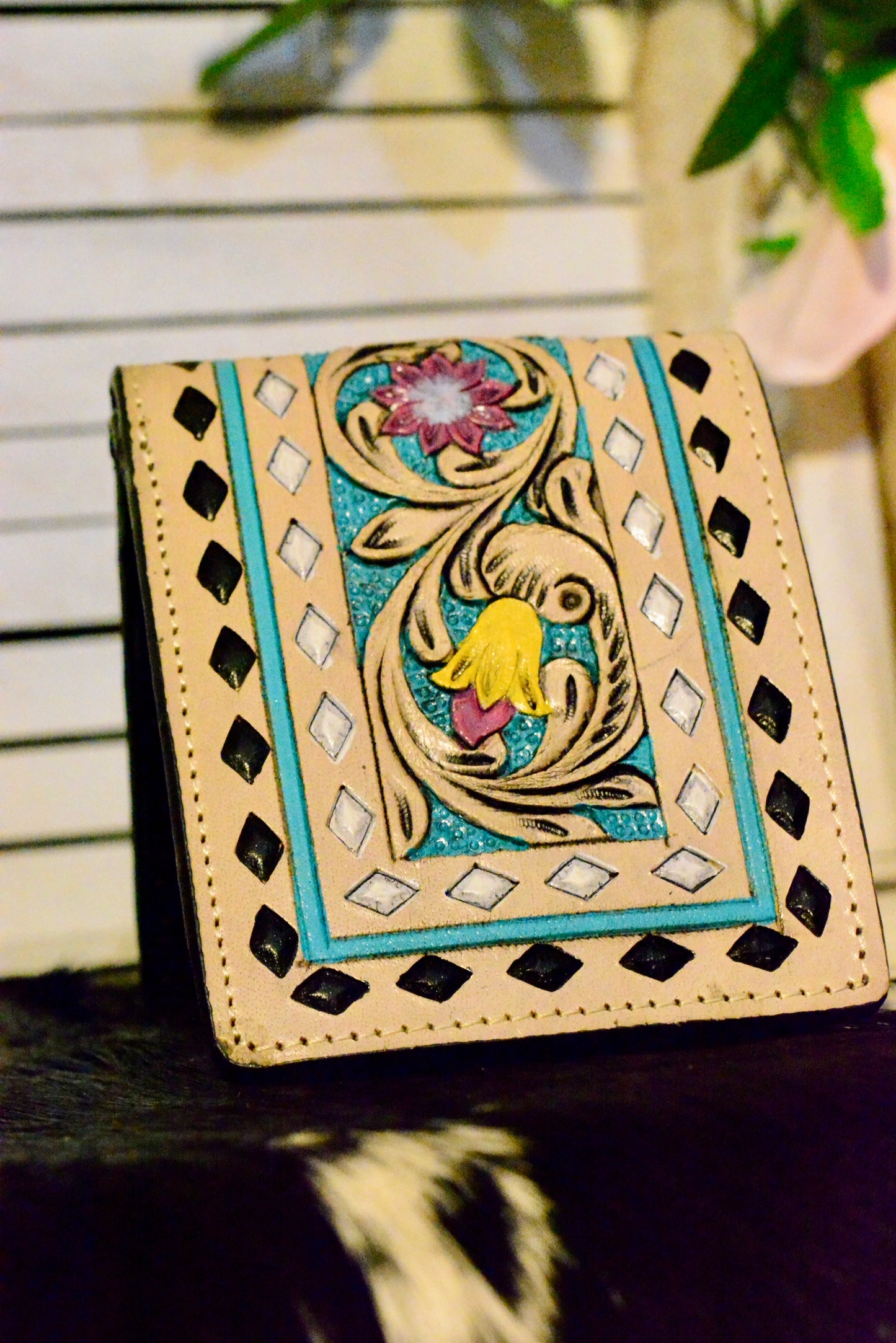Handcrafted Cowhide & Tooled Leather Wallets - men/women
