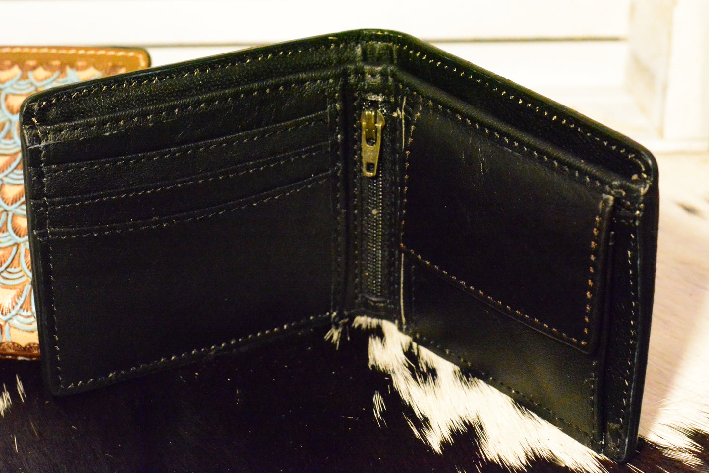 Handcrafted Cowhide & Tooled Leather Wallets - men/women