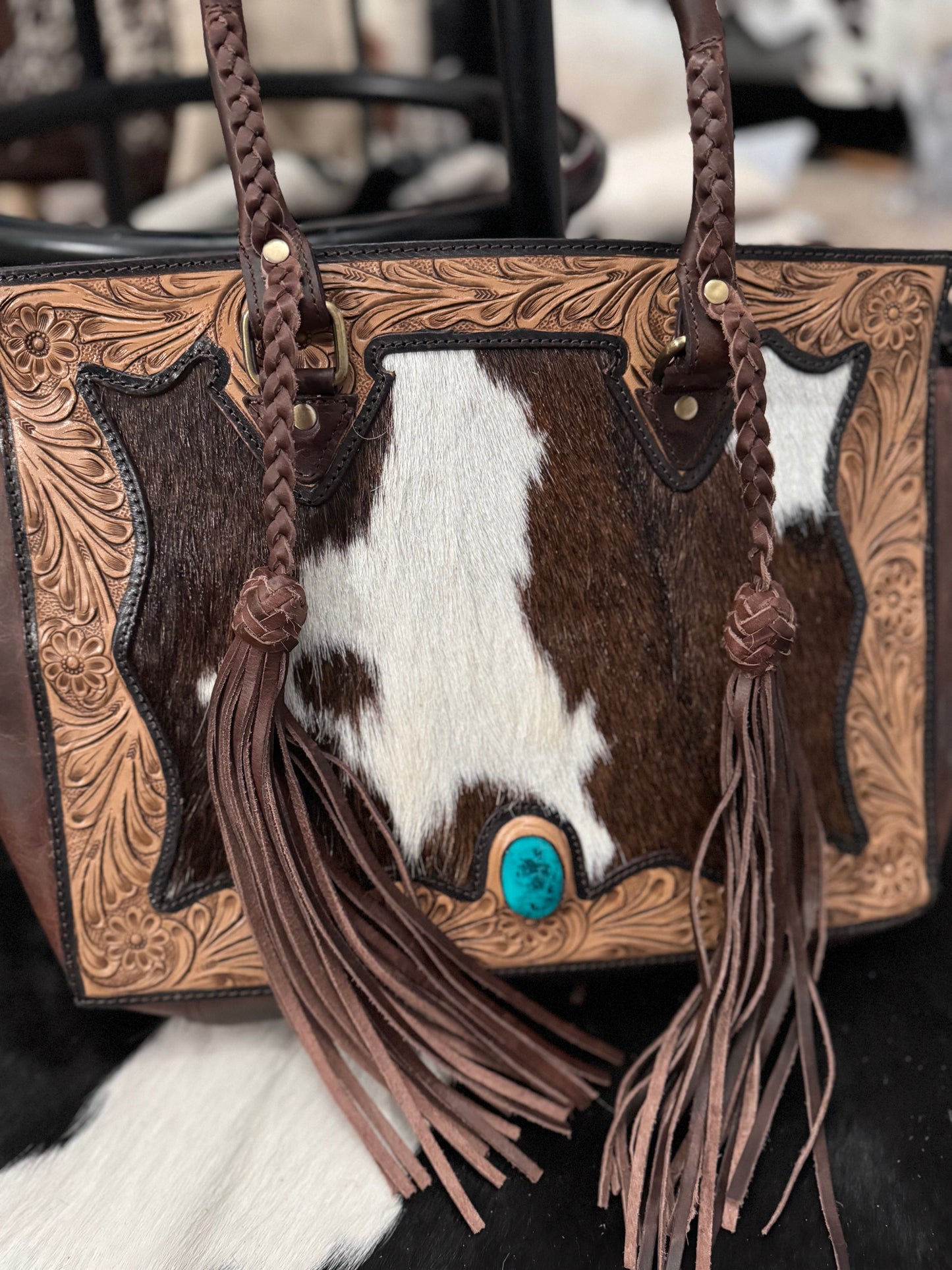 western Elegance cowhide bag