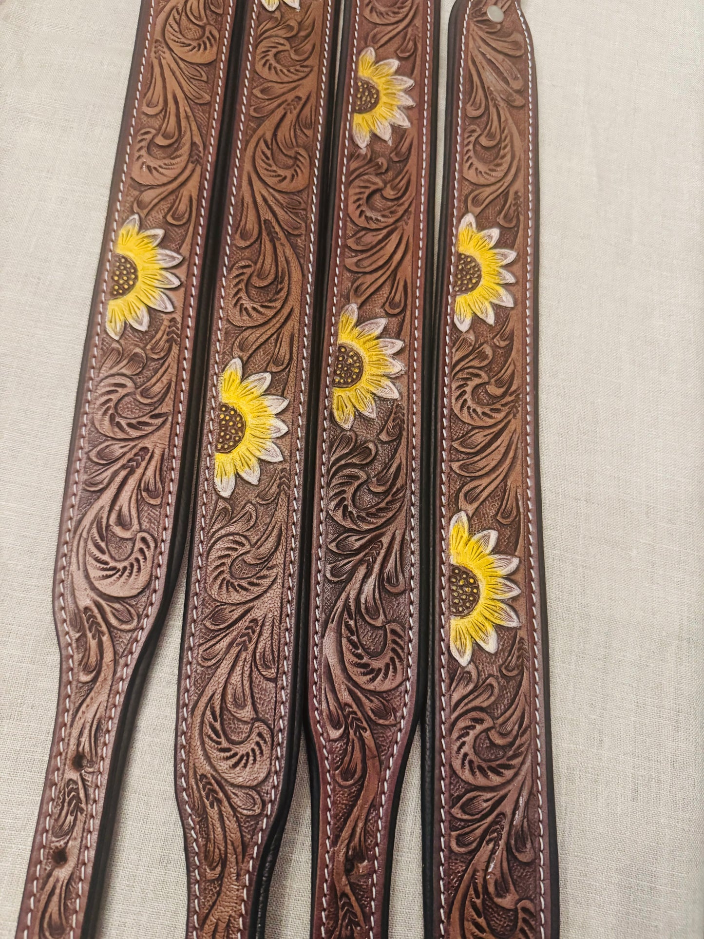 Pup collars sunflower