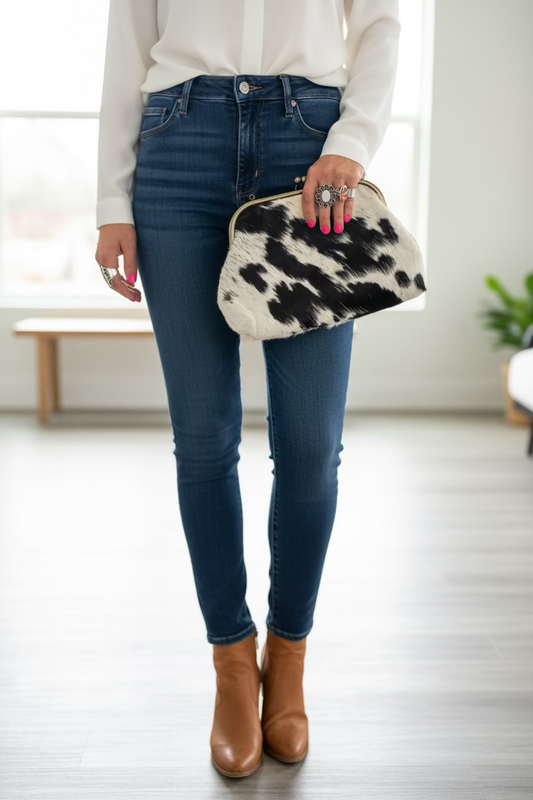 Vintage frame cowhide bag ￼